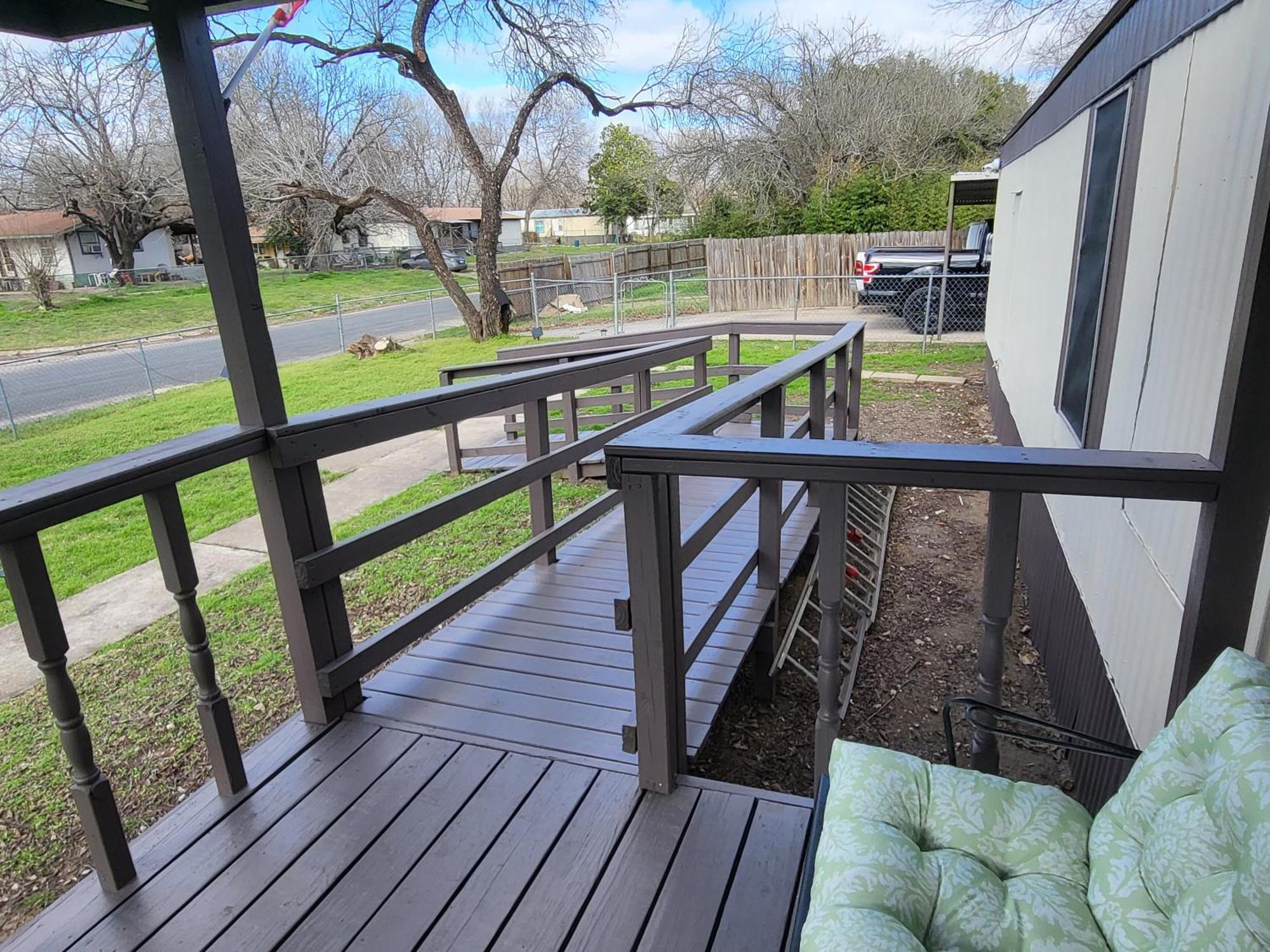 Green Haven Property Near Cota Tesla Airport Villa Austin Exterior photo